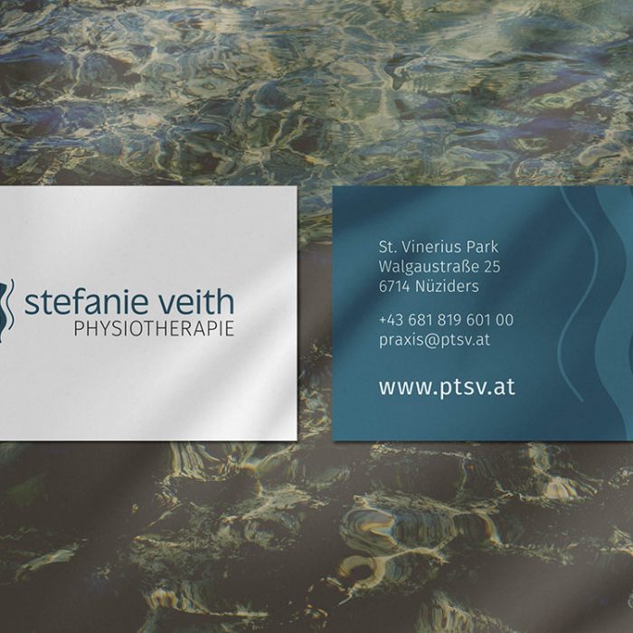 Referenzprojekt des Grafikatelier Montafon als Mockup Visitenkarte für Stefanie Veith, Physiotherapie