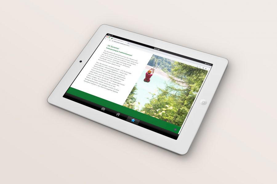 iPad2-White-Perspective-View-Landscape-Mockup_hubertus4